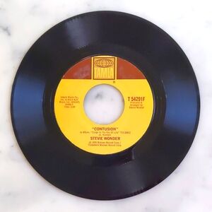 Vintage 1976 Stevie Wonder: Contusion and AS.